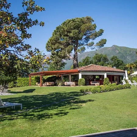Delta House 4*
