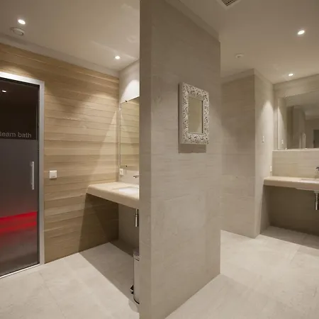 Hotel Delta House 4*