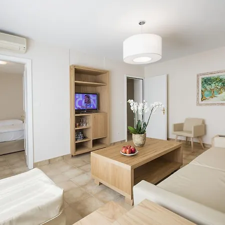 Hotel Delta House