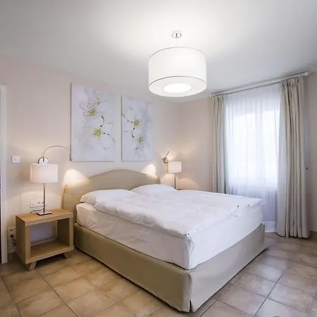 Delta House Hotel